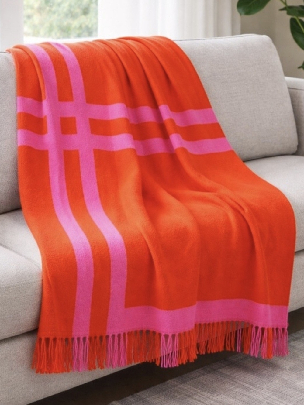 NWT Kate Spade New York Striped Throw Blanket Red & Pink 1.52 m x 1.77 m